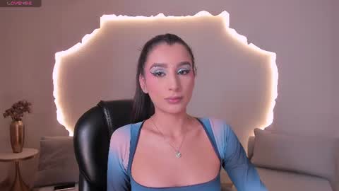 Snapshot of bellacarteer_ chatting on 07.13.26 Bella C online show from 07.13.26
