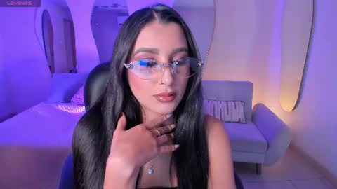 Snapshot of bellacarteer_ chatting on 07.22.26 Bella C online show from 07.22.26