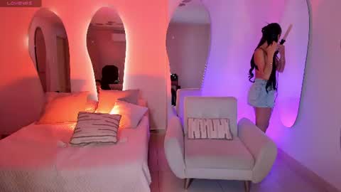 Snapshot of bellacarteer_ chatting on 07.23.26 Bella C online show from 07.23.26