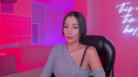 Snapshot of bellacarteer_ chatting on 07.27.26 Bella C online show from 07.27.26