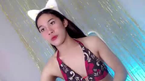 Snapshot of bellafucks1 chatting on 01.05.25 Bella rowt online show from 01.05.25