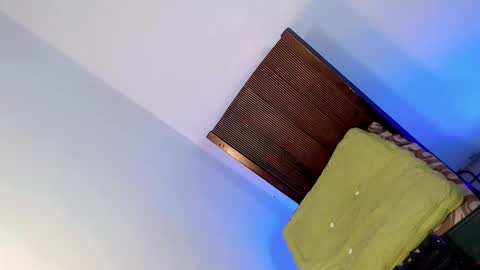 Snapshot of bellafucks1 chatting on 11.09.25 Bella rowt online show from 11.09.25