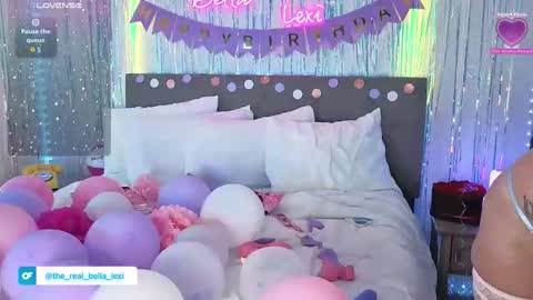 Bella Lexi online show from 05.08.26