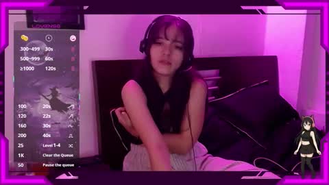 Bella Monteluna online show from 11.15.25