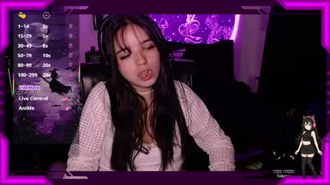 Bella Monteluna online show from 12.15.25