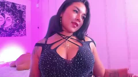bellamour_ online show from 05.07.26