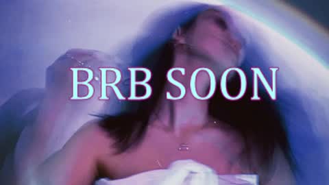 bellaparker_ online show from 05.08.26