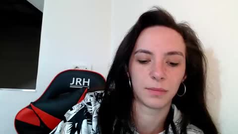 bellaqueen0701 online show from 03.05.25