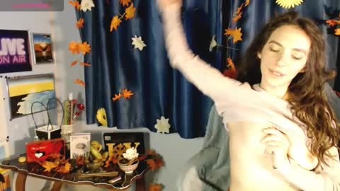 bellaqueen0701 online show from 10.03.25