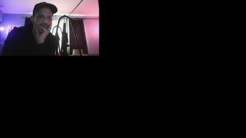 Snapshot of bellaskeykeeper chatting on 04.24.26 Bellaskeykeeper online show from 04.24.26