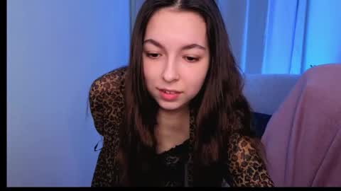 Bella online show from 04.30.26