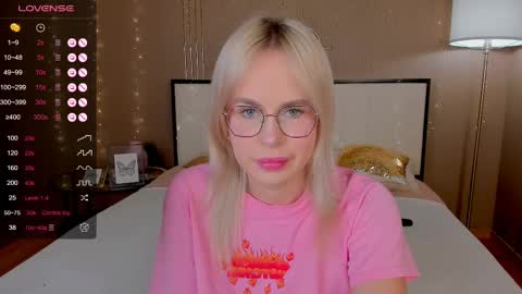 Bella online show from 02.21.25