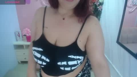 Snapshot of bellatrix_ch chatting on 07.18.26 Bella online show from 07.18.26