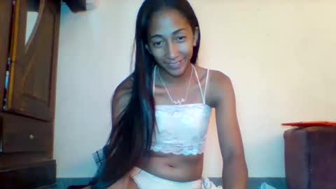 belle_annah online show from 04.15.26