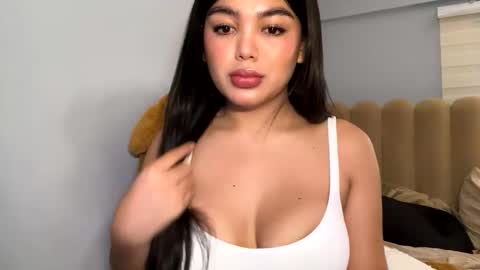 Snapshot of belle_moonlight chatting on 01.06.26 BelleBirkins online show from 01.06.26