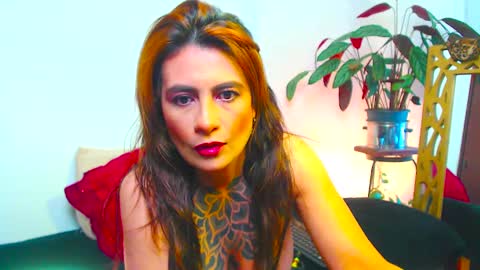 Snapshot of belle_seduction chatting on 01.12.25 Loren Morrison online show from 01.12.25