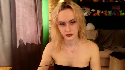 Belle online show from 09.14.25