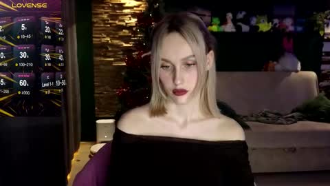 Snapshot of belle_vill chatting on 01.11.26 Belle online show from 01.11.26