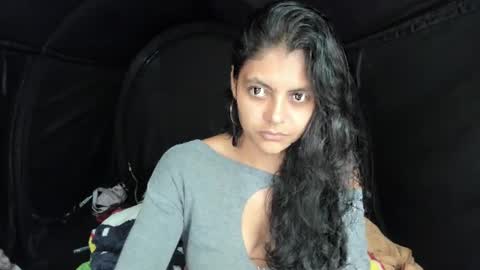 bellezacosmica online show from 03.04.25