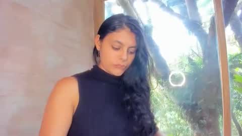 Snapshot of bellezacosmica chatting on 04.13.26 bellezacosmica online show from 04.13.26