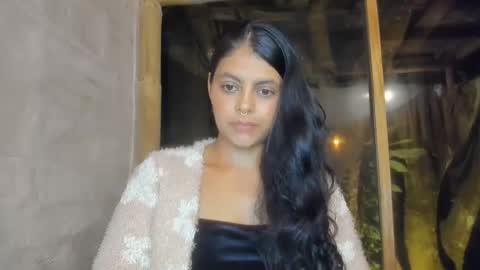 Snapshot of bellezacosmica chatting on 04.30.26 bellezacosmica online show from 04.30.26