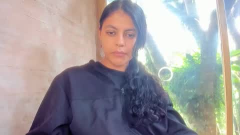 Snapshot of bellezacosmica chatting on 05.08.26 bellezacosmica online show from 05.08.26