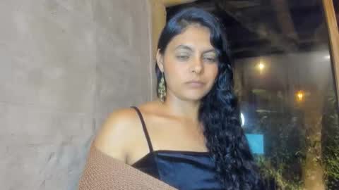 Snapshot of bellezacosmica chatting on 05.15.26 bellezacosmica online show from 05.15.26