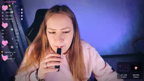 Your Annabelle Wolf  online show from 09.26.25