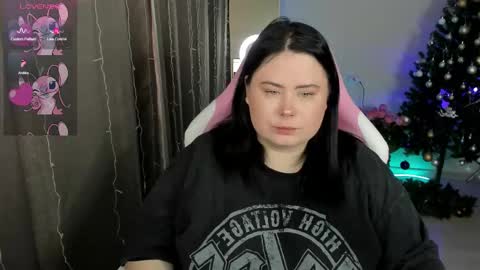 LinaBoo online show from 01.15.26