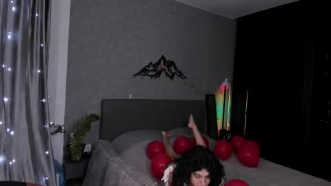 A girl from your  dreams online show from 02.14.26