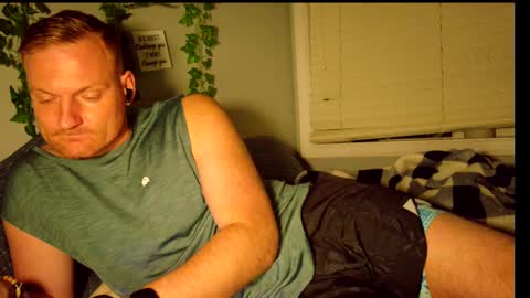 Snapshot of ben_dover10 chatting on 02.13.25 Ben online show from 02.13.25