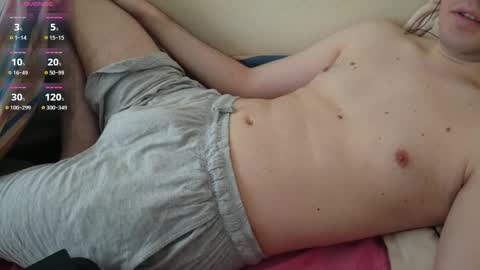 Snapshot of bencamjp chatting on 11.22.25 Ben online show from 11.22.25