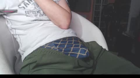 Snapshot of benijamin chatting on 01.14.26 benijamin online show from 01.14.26