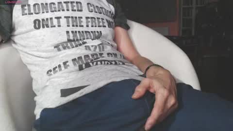 Snapshot of benijamin chatting on 03.24.26 benijamin online show from 03.24.26