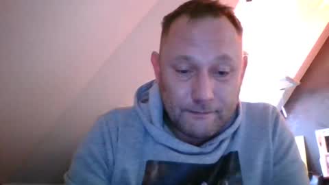 Snapshot of benizio_ chatting on 12.02.24 benizio online show from 12.02.24