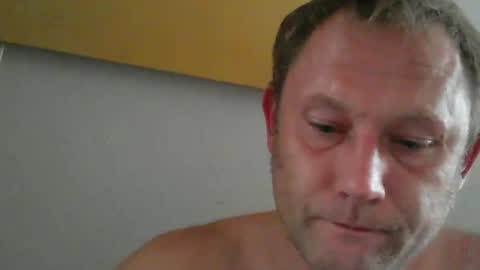 Snapshot of benizio_ chatting on 09.09.25 benizio online show from 09.09.25