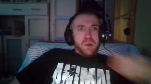 Snapshot of benko800 chatting on 10.30.25 PM4PASSWORD online show from 10.30.25