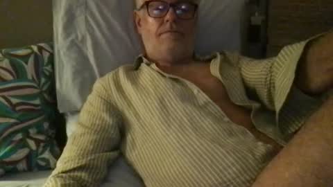 Hot Ben online show from 05.12.26