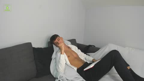 Benny online show from 10.11.25