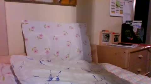 Snapshot of bennybutterfly007 chatting on 12.09.24 bennybutterfly007 online show from 12.09.24