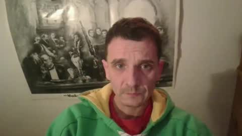 Snapshot of bennymn chatting on 02.15.25 benny and innocentvixon online show from 02.15.25