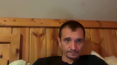 Snapshot of bennymn chatting on 05.31.26 benny and innocentvixon online show from 05.31.26