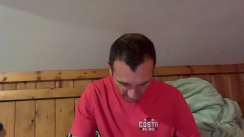 Snapshot of bennymn chatting on 07.11.26 benny and innocentvixon online show from 07.11.26