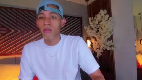 bento_fox online show from 10.06.25