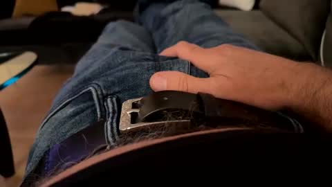 benz10001 online show from 11.23.25