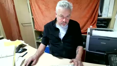 Martin online show from 12.04.24