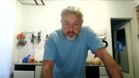 Martin online show from 10.05.25