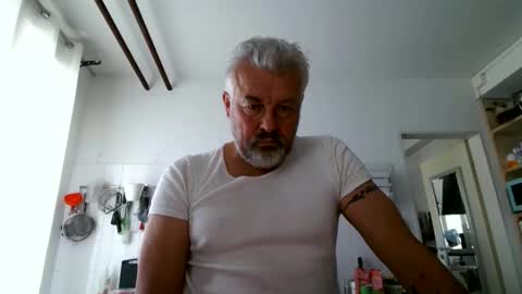 Martin online show from 10.16.25