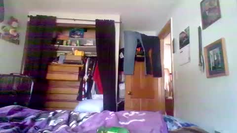 bergeeric1970 online show from 09.23.25