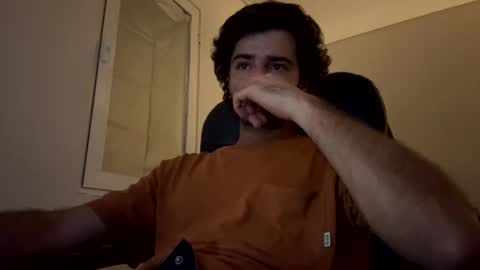 Snapshot of berltex chatting on 11.04.25 Berltex online show from 11.04.25